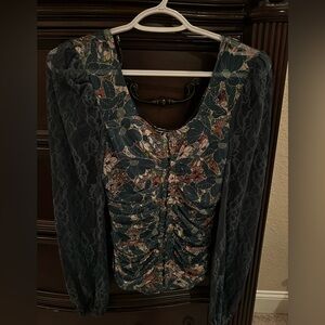 NWT — Cute Gimmicks by BKE blouse
